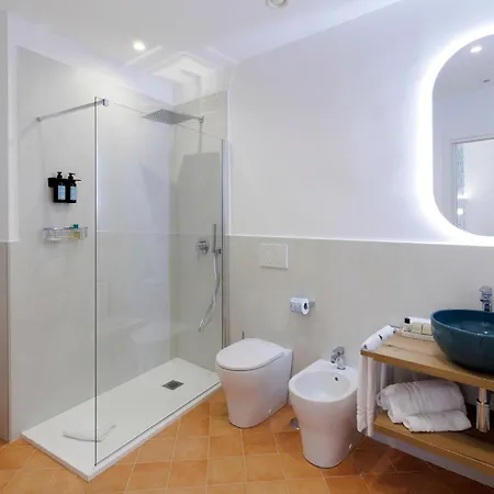D'amalfi Hospitality Hotel