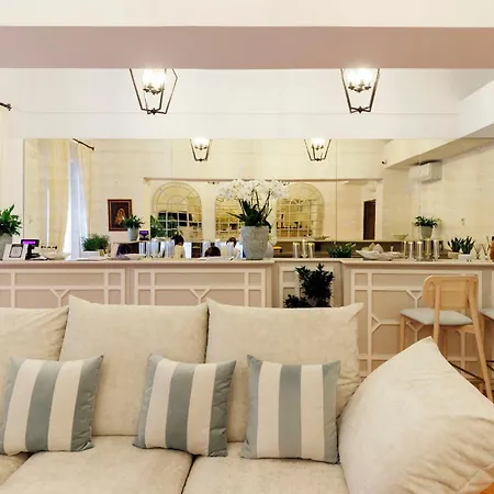 D'amalfi Hospitality Готель *
